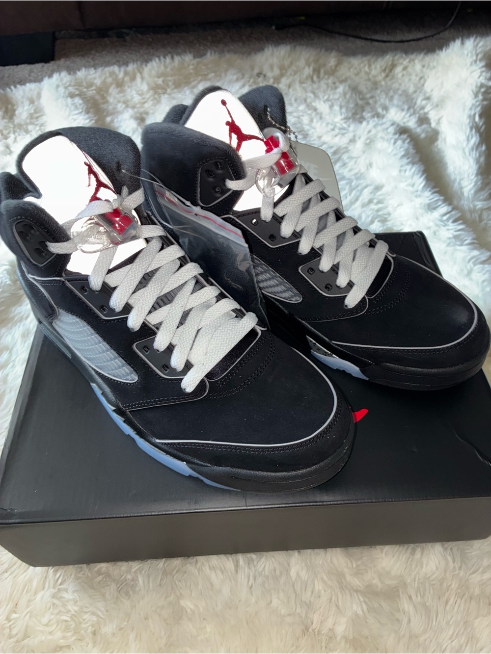 Nike Air Jordan 5 Retro Metallic Reimagined Men's Size 9.5